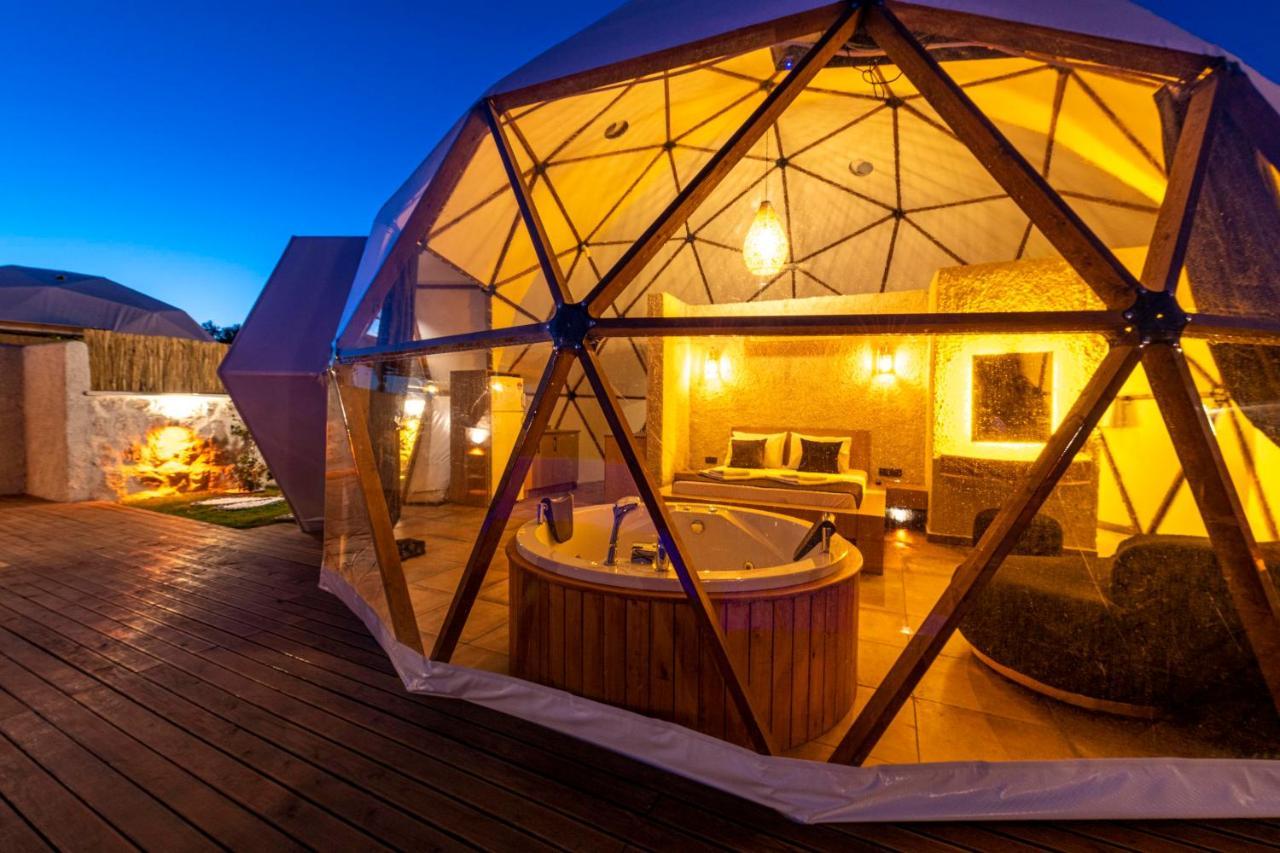 Kalkan Dome Suites & Deluxe-Glamping Holiday In Kalkan Kaş Dış mekan fotoğraf