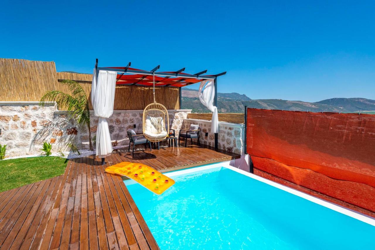 Kalkan Dome Suites & Deluxe-Glamping Holiday In Kalkan Kaş Dış mekan fotoğraf