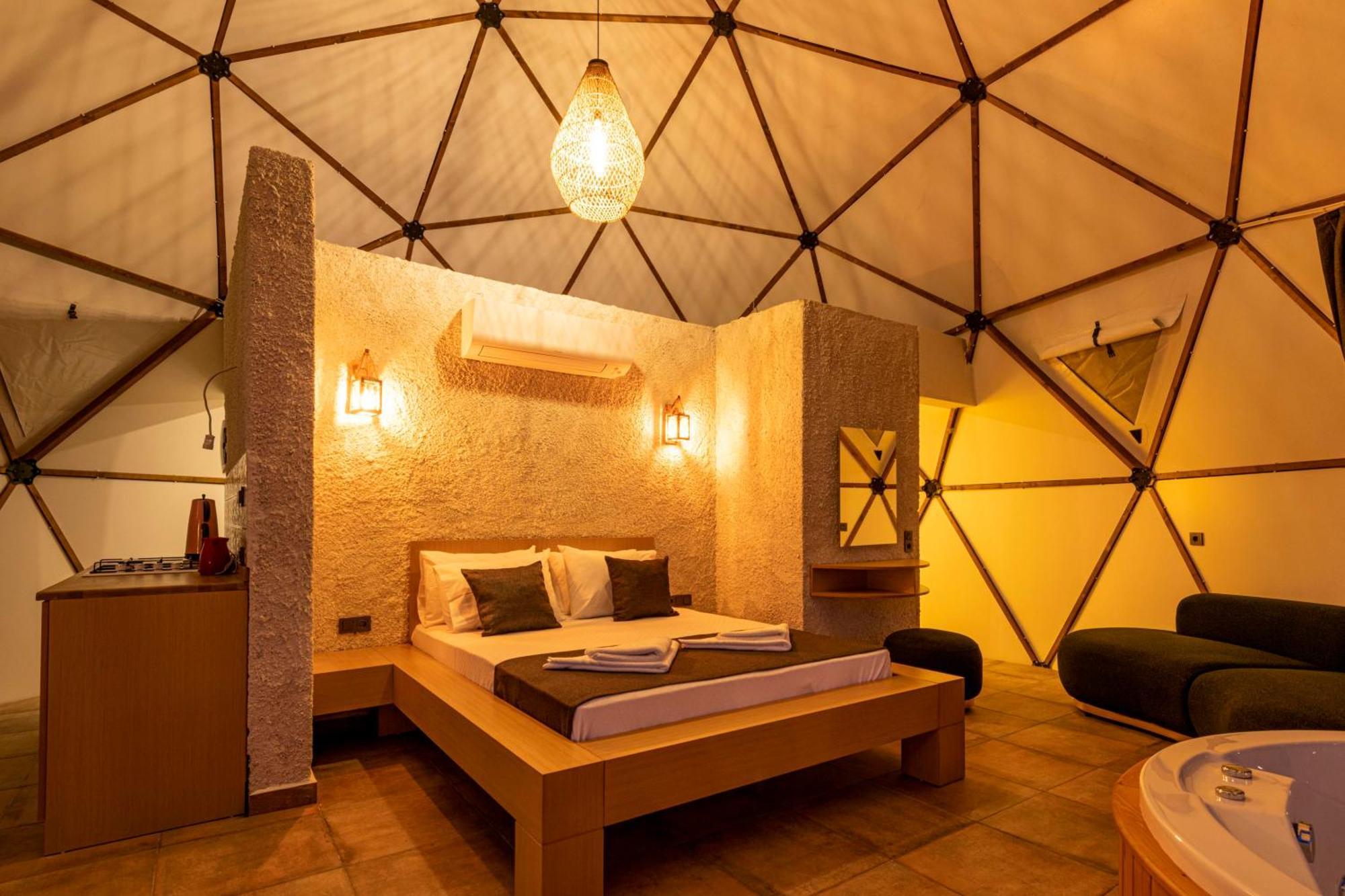 Kalkan Dome Suites & Deluxe-Glamping Holiday In Kalkan Kaş Dış mekan fotoğraf